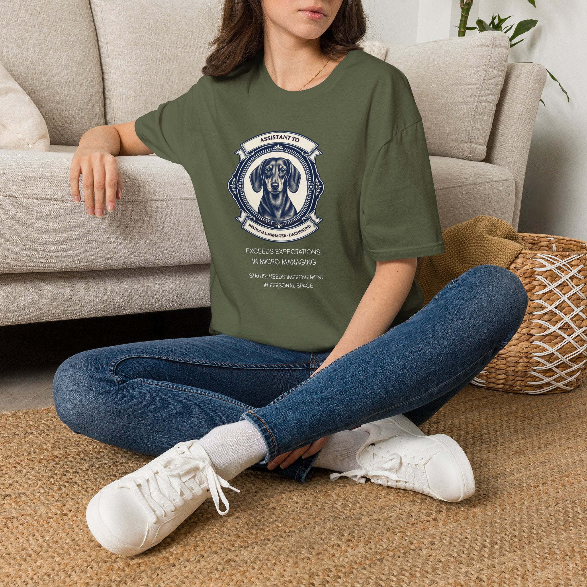 Dachshund Assistant T-Shirt — "Assistant to the Regional Manager" Funny Dog Tee
