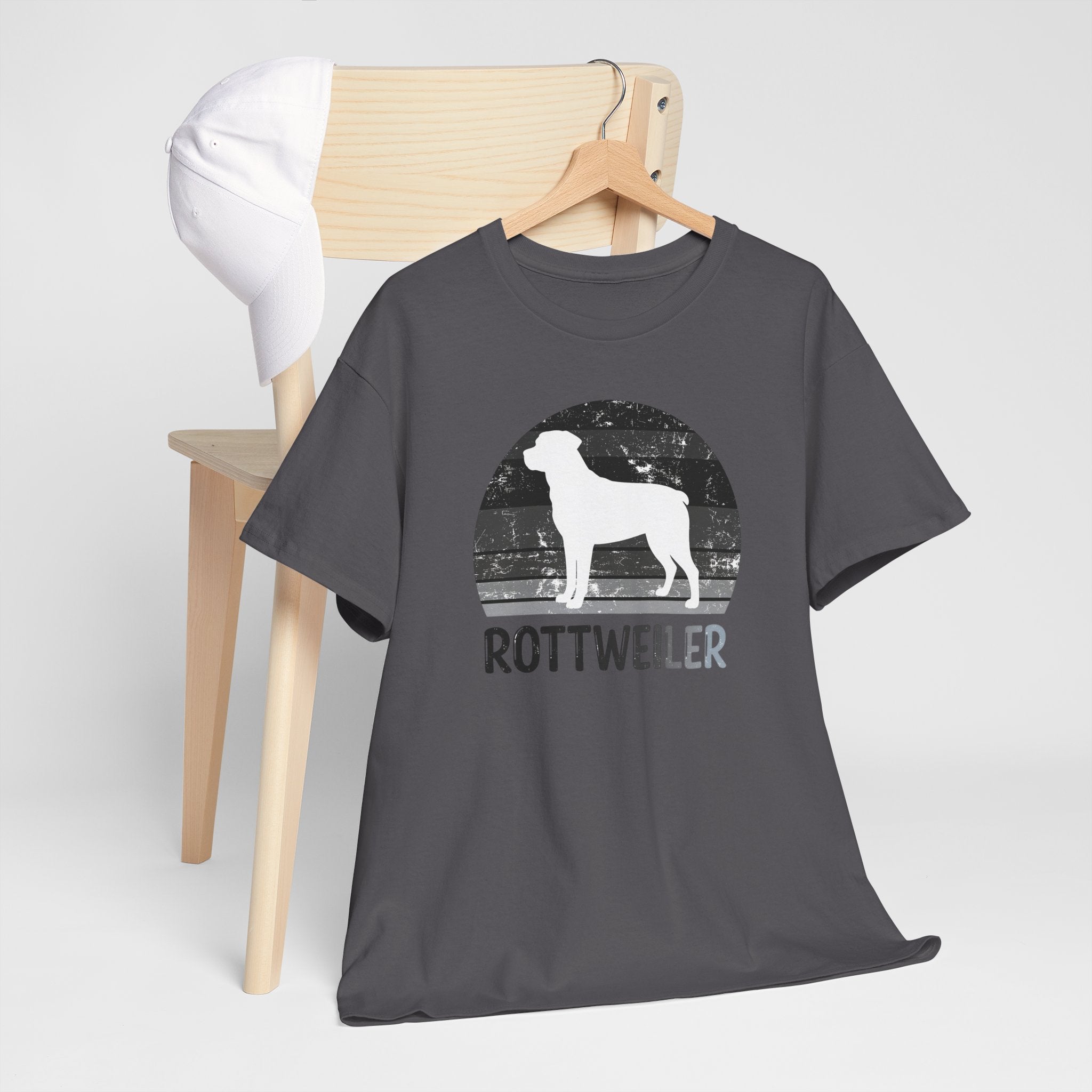 Rottweiler Retro Sunset T-Shirt – Unisex Dog Lover Graphic Tee