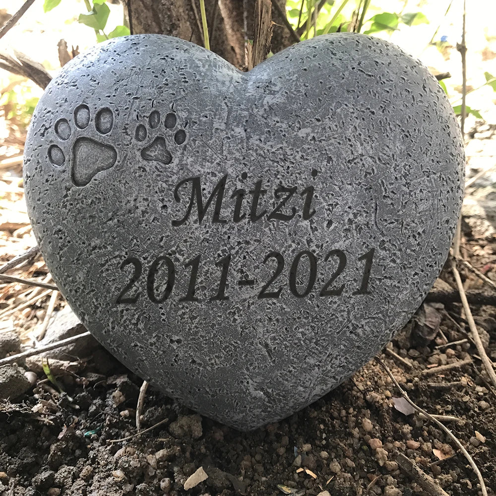 Pet Memorial Heart-Shaped Paw Print Stone – Indoor & Outdoor Grave Marker for Dogs & Cats