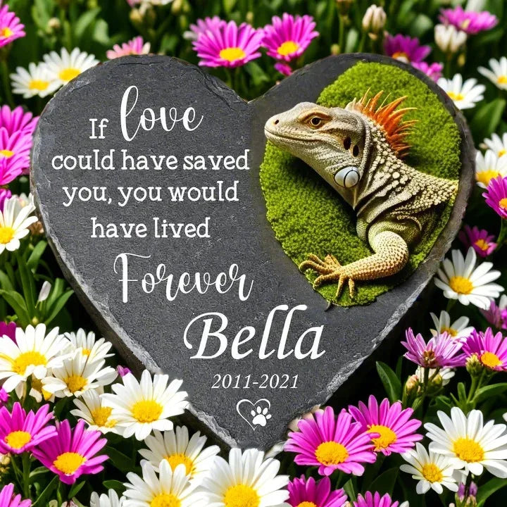 Pet Memorial Heart-Shaped Garden Stone – Personalised Cat & Dog Grave Marker