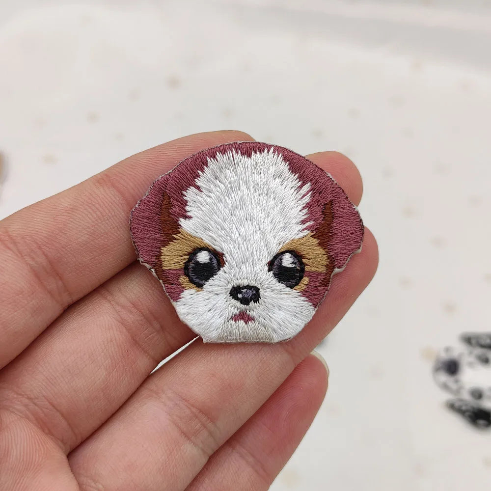 Dog Embroidery Iron-On Patch – Cute Dog Head Applique for Clothing & DIY