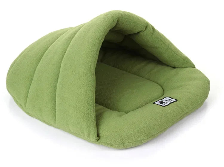 Slipper Cave Dog Bed — Cosy Winter Nest for Small Dogs & Cats