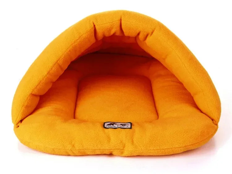 Slipper Cave Dog Bed — Cosy Winter Nest for Small Dogs & Cats